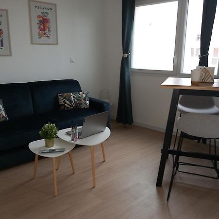 Studio Cergy 5 Min De La Gare الغرفة الصورة
